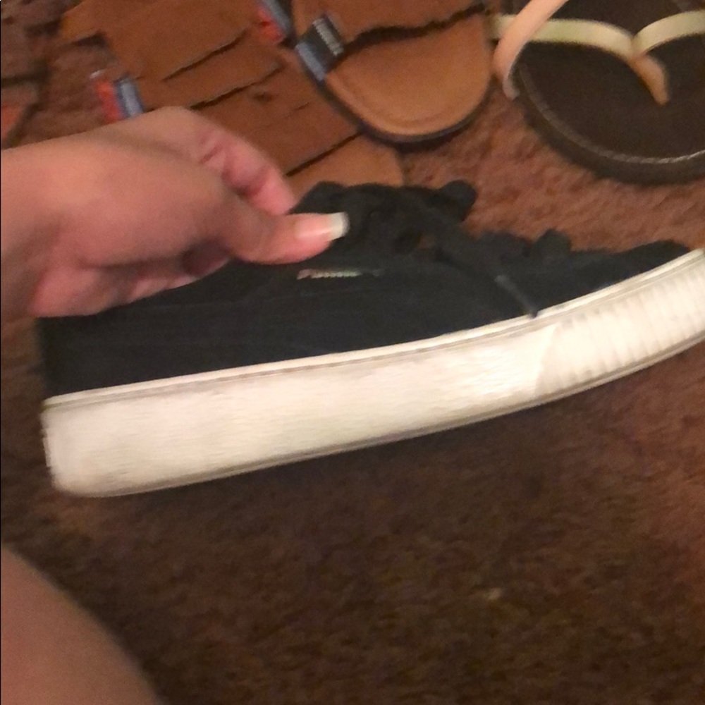 Puma - Picture 2 of 3